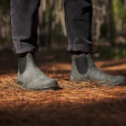 BLUNDSTONE 587 Classics Chelsea Boot (Rustic Black) Best